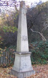 Type 4b obelisk at Watford (no 45)