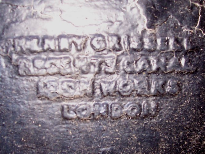 Maker's name on Post No 34