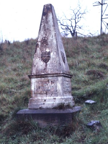 Obelisk No 50