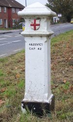 Type 2e post in West Molesey (no 99)